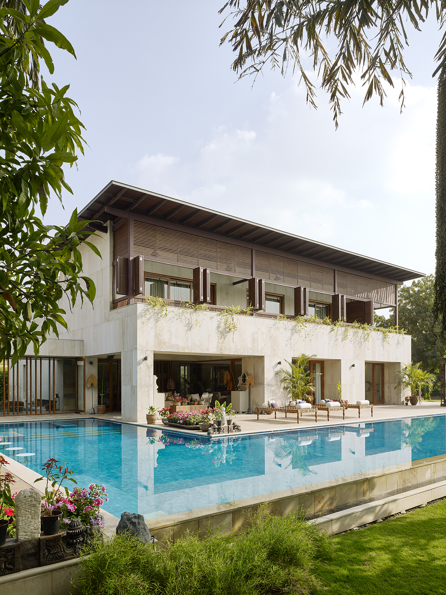 E17621 Alpa 060419 SCREEN